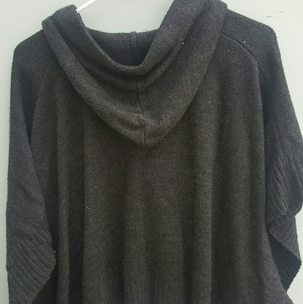 Hooded button down cape. - Picture 2 of 2